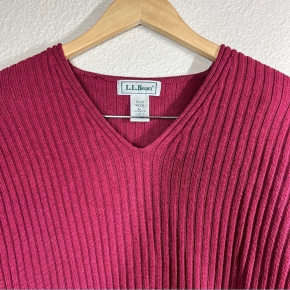 Vintage 90’s LL Bean Sweater 100% Wool V-Neck Red Ribbed Women’s Size Large - Picture 3 of 6